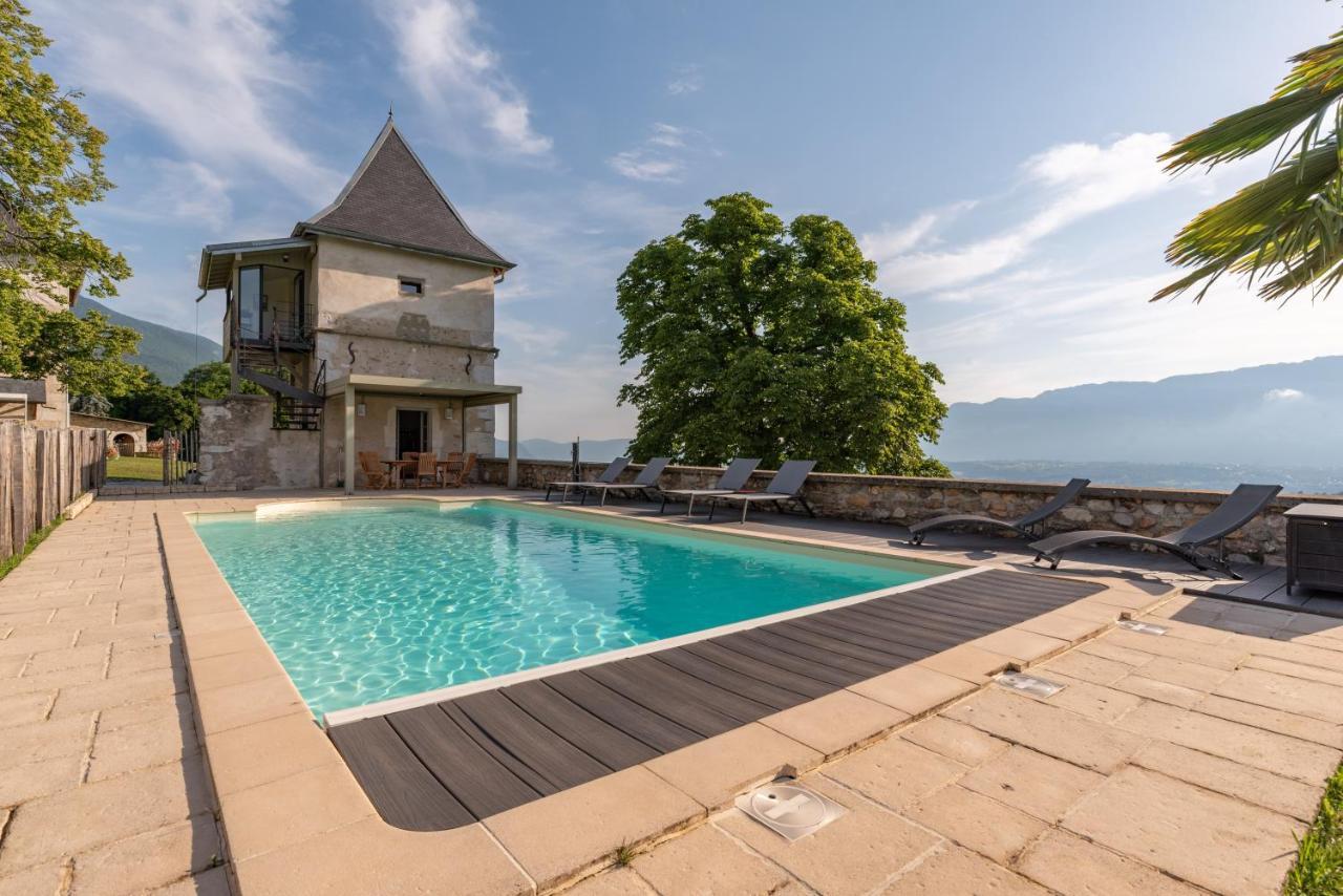 Bed and Breakfast Les Tours Carrees La Motte-Servolex Exteriér fotografie